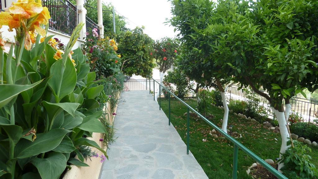Anna Studios Zóla المظهر الخارجي الصورة
